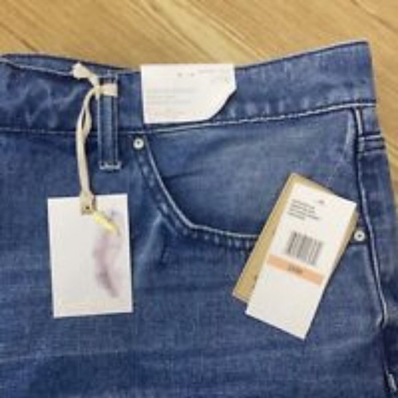 Womens Jean Shorts Jessica Simpson Relaxed Fit Denim Cut Off Bermuda Bottoms 24W - Picture 4 of 13